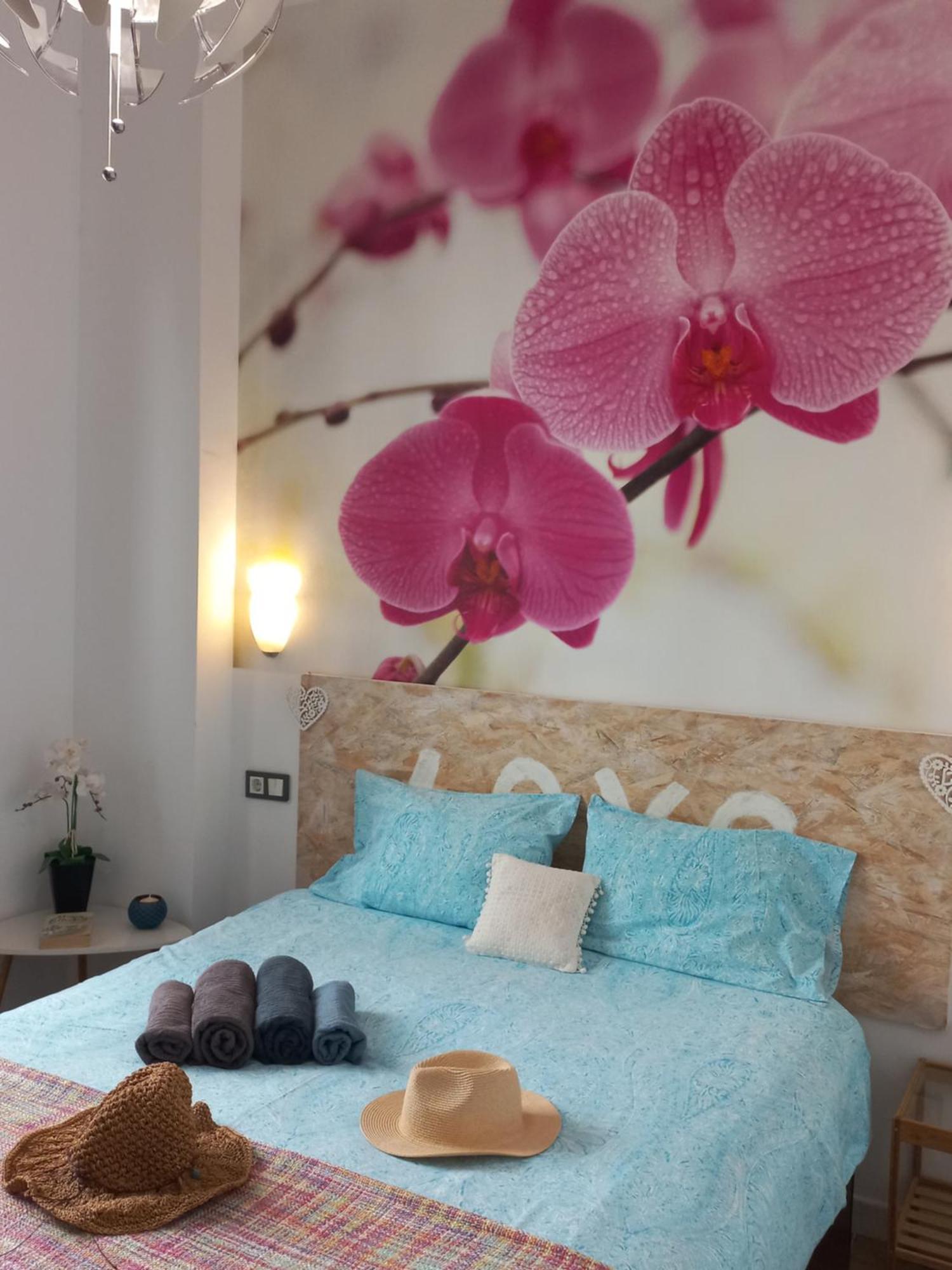 Suite Jinetes Малага Экстерьер фото